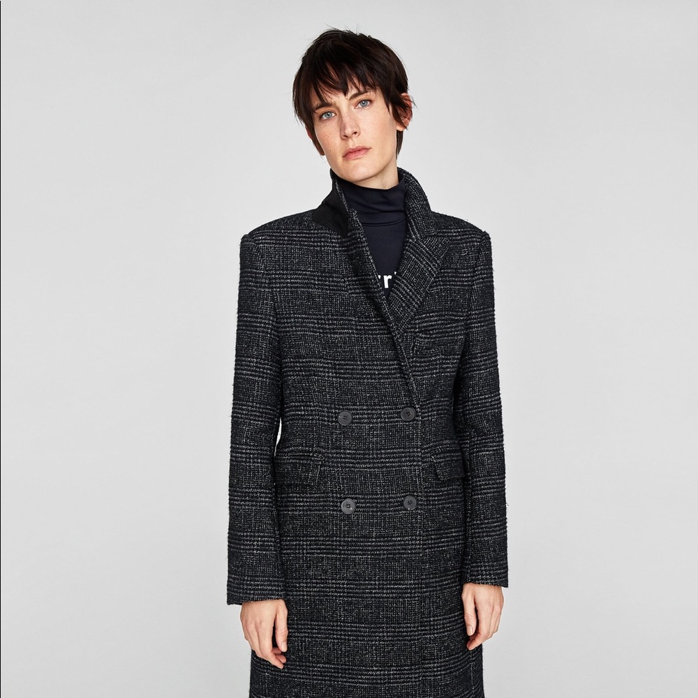 Statement coat - Picture 2 of 8
